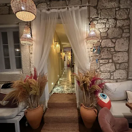Hotel Hera Alacati *