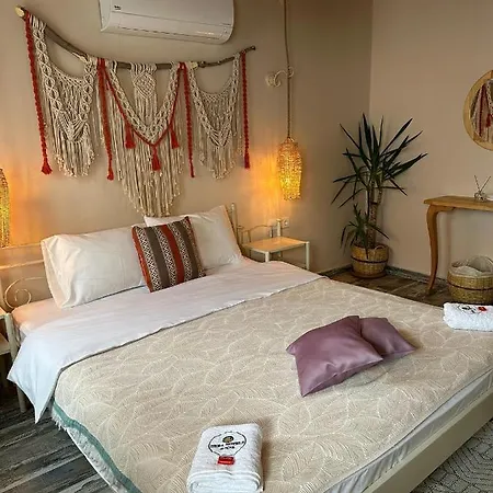 Hera Alacati * Cesme