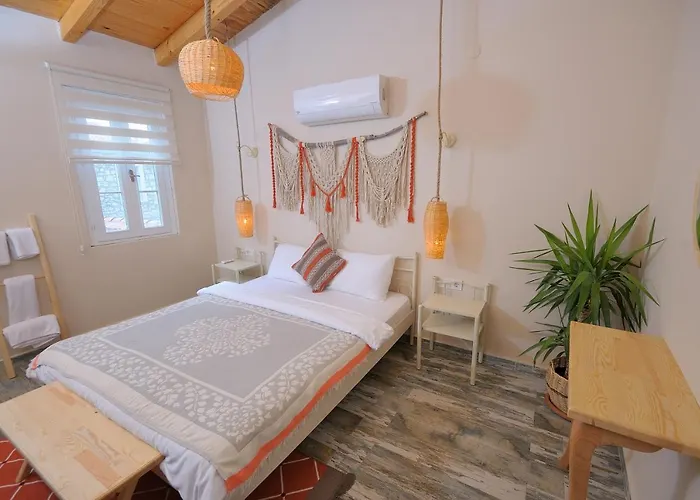 Hera Alacati Otel Çeşme