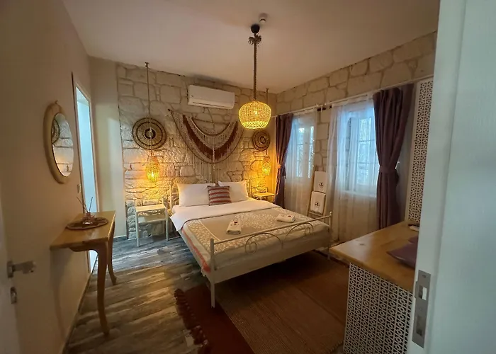 Hera Alacati Otel Çeşme